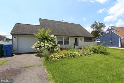 /international/us/41-jewel-lane-levittown-pa-110101242232/?lang=en