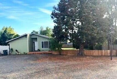 /international/us/326-e-sage-lane-culver-or-110106035425/