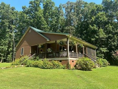 /international/us/458-wilson-creek-lane-lawrenceville-va-110101090448/