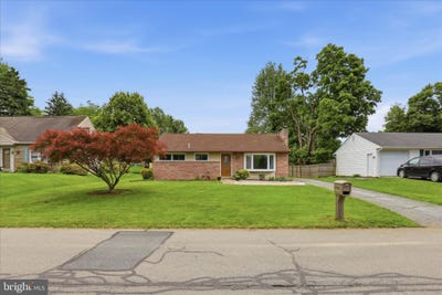 /international/us/2608-chestnut-view-drive-lancaster-pa-110108349513/