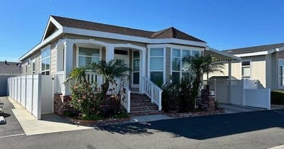 /international/us/11301-euclid-street-garden-grove-ca-110106355094/