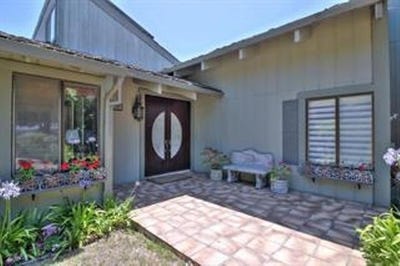 /international/us/17280-tamara-ln-royal-oaks-ca-110101916227/