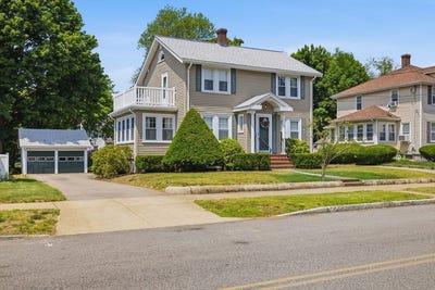/international/us/47-morse-ave-brockton-ma-110108876505/
