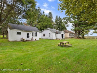 /international/us/376-cypert-road-woodbourne-ny-110120130335/