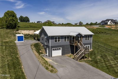 /international/us/143-stage-road-jonesborough-tn-110107632366/