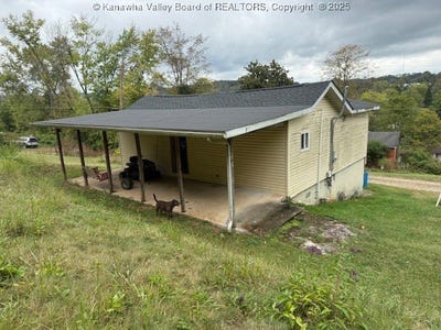 /international/us/418-kanawha-street-st-albans-wv-110102504834/