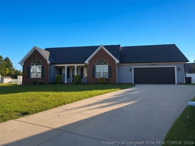 /international/us/2905-piney-mountain-drive-hope-mills-nc-110120484839/
