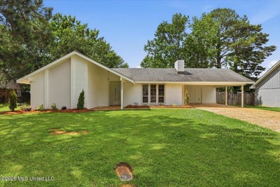 /international/us/307-pear-orchard-circle-ridgeland-ms-110108352786/