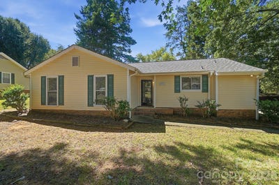 /international/us/5921-falstaff-drive-charlotte-nc-110120037343/