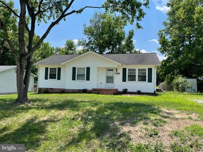 /international/us/5516-bounds-street-fredericksburg-va-110107544624/
