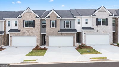 /international/us/390-silver-moon-drive-loganville-ga-110107279134/