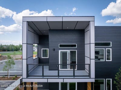 /international/us/138-larkspur-avenue-victor-id-110098848282/