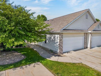 /international/us/706-creek-edge-drive-deforest-wi-110108816691/