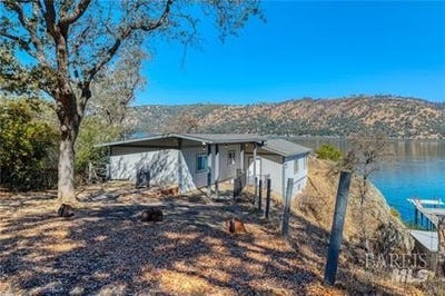 /international/us/10560-north-drive-clearlake-ca-110120422731/