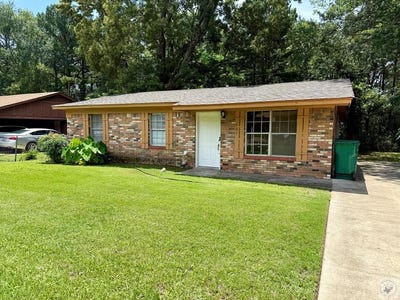 /international/us/701-hillview-st-texarkana-tx-110106217147/