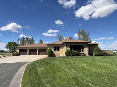 /international/us/161-cottonwood-terrace-torrington-wy-110108303348/