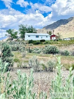/international/us/2628-highway-93-arco-id-110108567280/