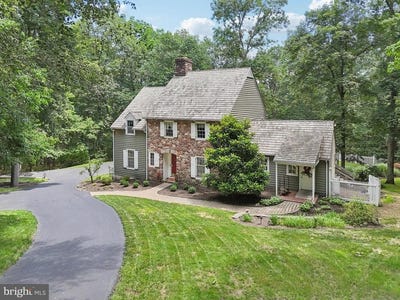 /international/us/4250-fretz-mill-road-carversville-pa-110100372028/