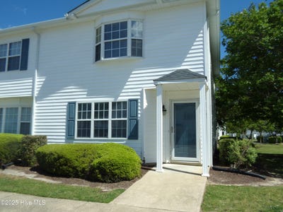 /international/us/3987-sterling-pointe-drive-winterville-nc-110098783974/
