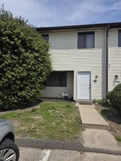 /international/us/2507-cottonwood-ave-hamilton-township-nj-110098982076/