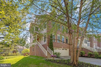 /international/us/15814-glacier-court-gaithersburg-md-110107907975/