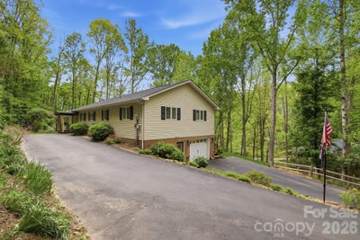 /international/us/648-cool-woods-drive-boone-nc-110107869668/