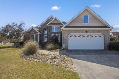 /international/us/113-lookout-ridge-cedar-point-nc-110106492371/