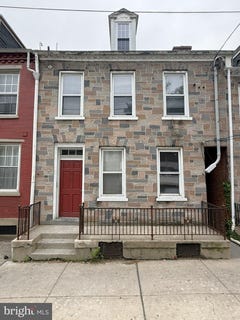/international/us/404-w-orange-street-lancaster-pa-110107987847/