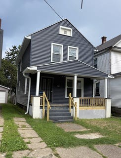 /international/us/856-e-25th-street-erie-pa-110120515781/