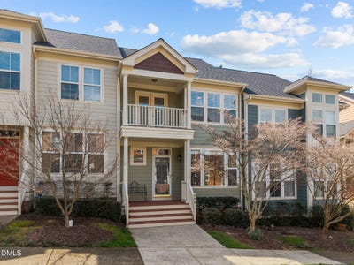 /international/us/448-heritage-village-lane-apex-nc-110106304453/