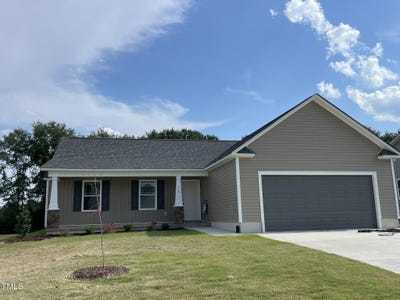 /international/us/116-oakfield-trace-drive-four-oaks-nc-110100327446/
