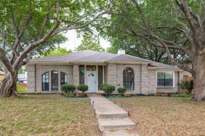 /international/us/1052-fairview-drive-wylie-tx-110107885488/