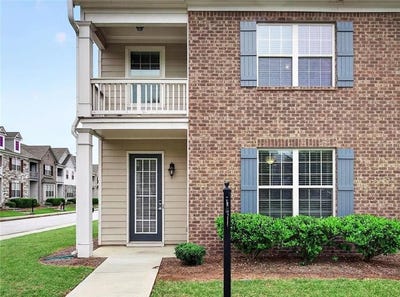 /international/us/200-westwood-trail-fairburn-ga-110109803282/