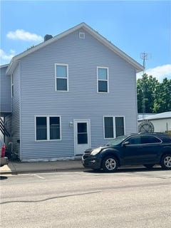 /international/us/617-w-3rd-street-madison-mn-110108442250/