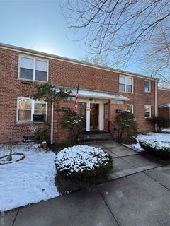 /international/us/194-20a-39th-avenue-flushing-ny-110105064241/