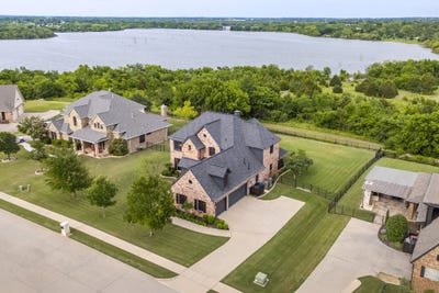 /international/us/1017-hilltop-drive-lavon-tx-110110257578/