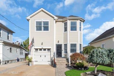 /international/us/17-center-street-south-river-nj-110120092073/