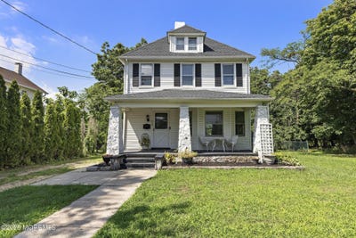 /international/us/659-mcclellan-street-long-branch-nj-110119639980/