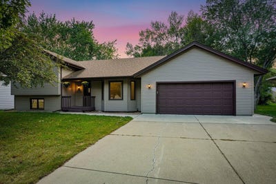 /international/us/330-nw-shady-ridge-road-nw-hutchinson-mn-110110207312/