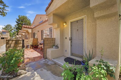 /international/us/43465-30th-street-lancaster-ca-110108232972/