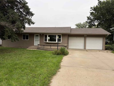 /international/us/218-s-colon-st-sioux-city-ia-110120019883/