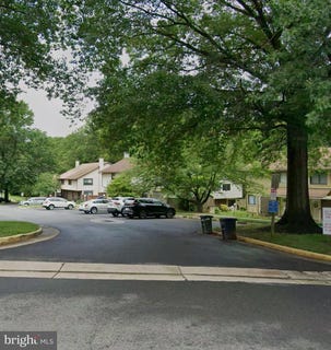 /international/us/5614-summer-oak-way-burke-va-110120083410/