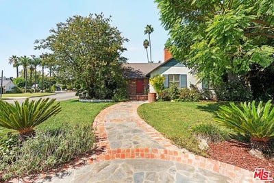 /international/us/4841-mammoth-ave-sherman-oaks-ca-110110267034/