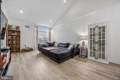 /international/us/200-w-elm-street-conshohocken-pa-110107160485/