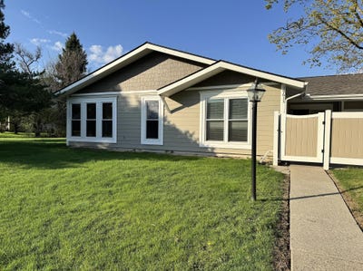 /international/us/39613-village-wood-lane-novi-mi-110107475830/