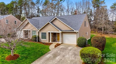 /international/us/154-39th-avenue-court-nw-hickory-nc-110106347343/