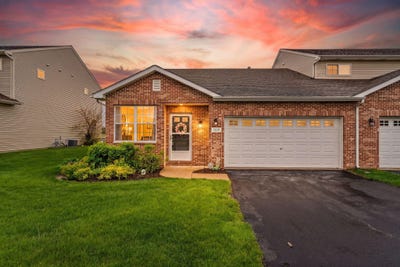 /international/us/7619-e-112th-avenue-crown-point-in-110107633922/