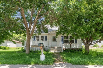 /international/us/609-miner-avenue-w-ladysmith-wi-110100805007/