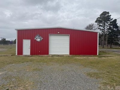 /international/us/301-madison-hazen-ar-110106175136/