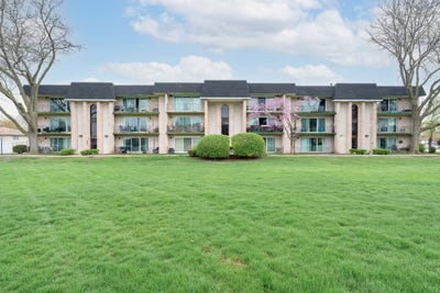 /international/us/9202-s-pulaski-road-oak-lawn-il-110107667754/